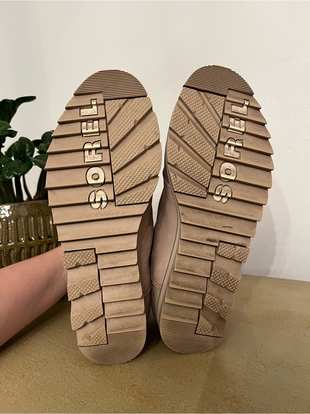 Sorel Tan Suede Leather Harlow Chelsea Boot, 7 - Picture 11 of 11